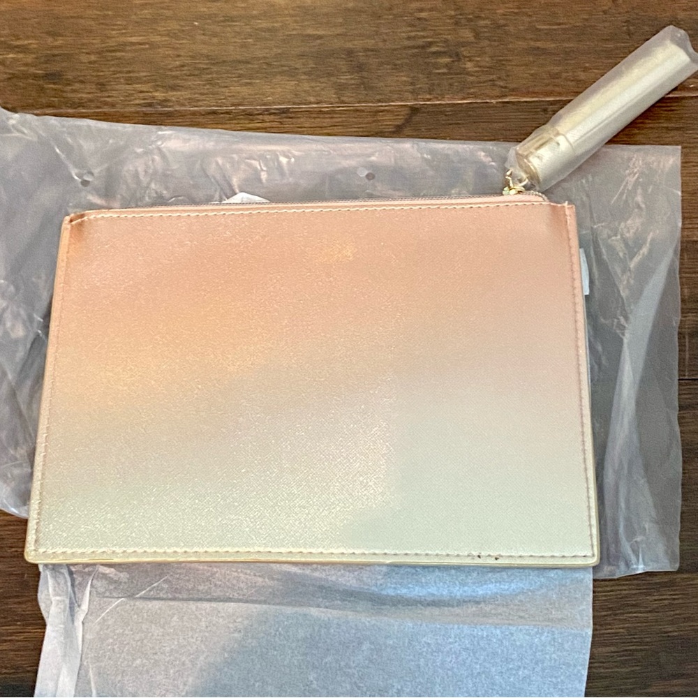 New Michael Kors Gold Wonderlust Cosmetic Pouch - Picture 3 of 5
